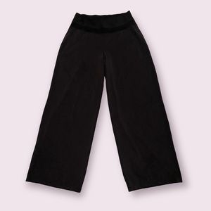 Athleta Cropped Wide Leg Pants, Black, Medium
